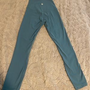 Lululemon align leggings with pocket on inside blue color